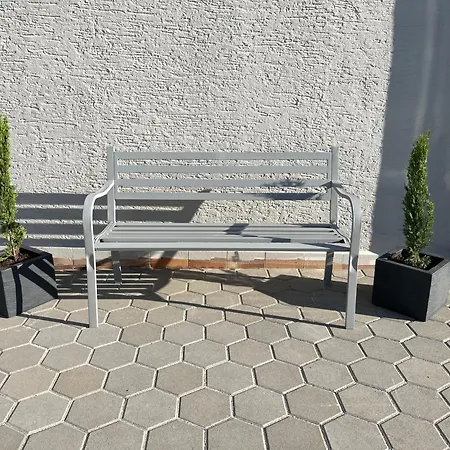 Sahr Apartment